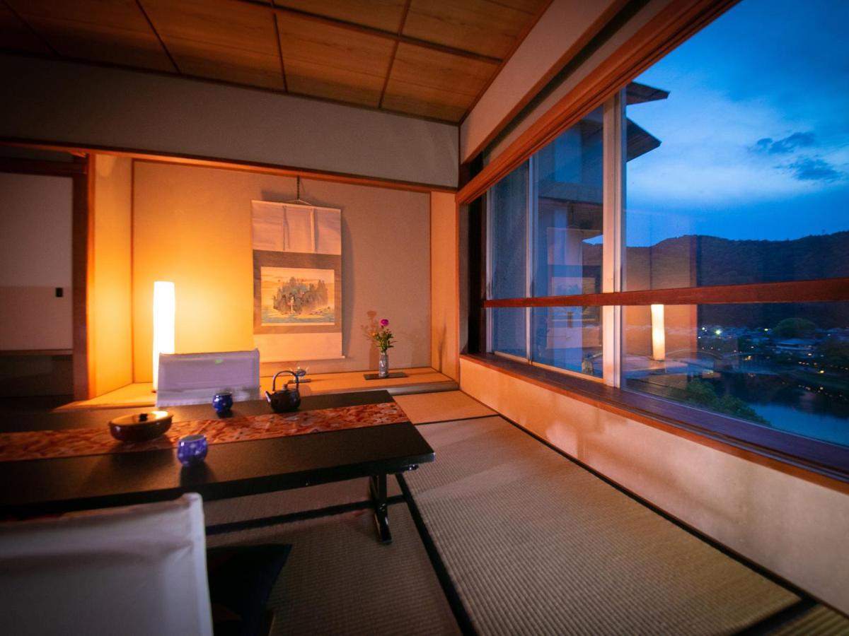 Iwakuni Kokusai Kanko Hotel Exteriér fotografie